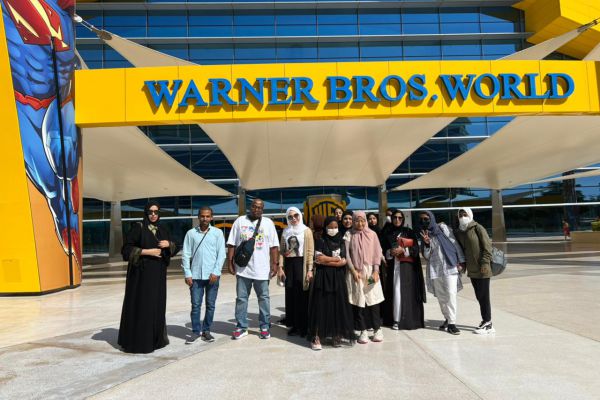 An entertaining trip for Thalassemia heroes to (warner brothers),World